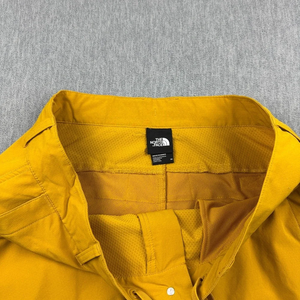 The North Face Shorts Men 36 Yellow Stretch Rolling Sun Packable Flashdry Zip 9